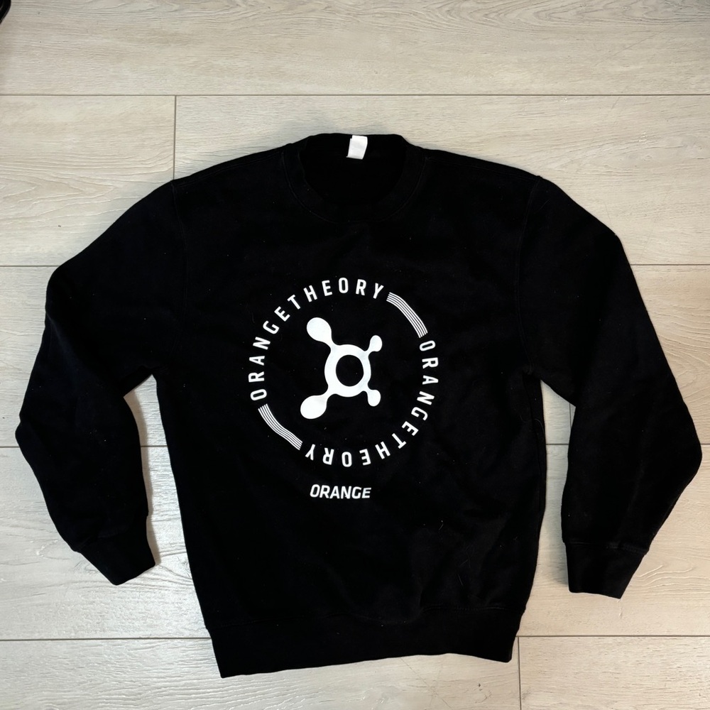Black OrangeTheory crewneck sweater size M